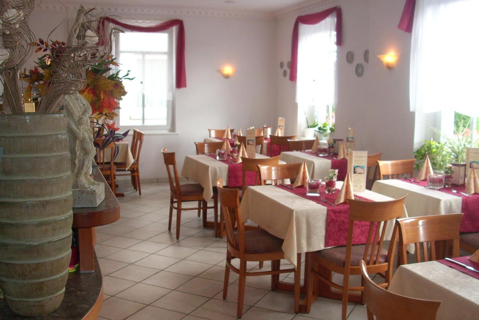 Komforthotel-Restaurant Wuerttemberger Hof Bad Saulgau Esterno foto